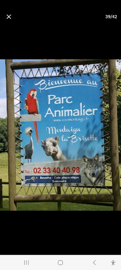 Gite Tante Jeanne Réville Zewnętrze zdjęcie